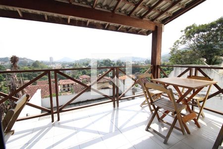 Casa de condomínio para alugar com 400m², 5 quartos e 2 vagasVaranda da Sala