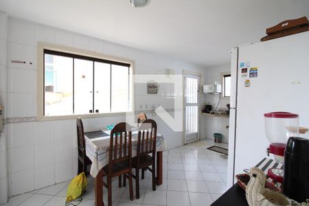 Casa de condomínio para alugar com 400m², 5 quartos e 2 vagasCozinha