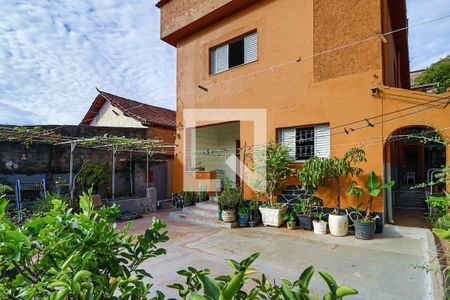 Casa à venda com 240m², 6 quartos e 2 vagasÁrea Externa