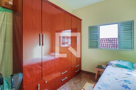 Casa à venda com 240m², 6 quartos e 2 vagasQuarto 1