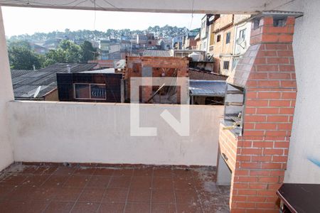 Casa à venda com 150m², 3 quartos e 4 vagas Casa à venda com 150m², 3 quartos e 4 vagasSacada