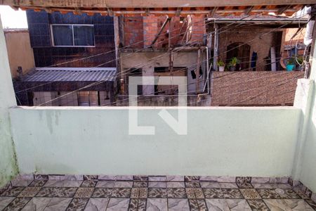 Casa à venda com 150m², 3 quartos e 4 vagas Casa à venda com 150m², 3 quartos e 4 vagasVaranda da Suíte 2