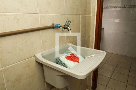 Apartamento à venda com 59m², 2 quartos e sem vaga Apartamento à venda com 59m², 2 quartos e sem vagaÁrea de Serviço