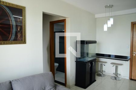 Sala de apartamento para alugar com 2 quartos, 58m² em Jardim Marilu, Cotia