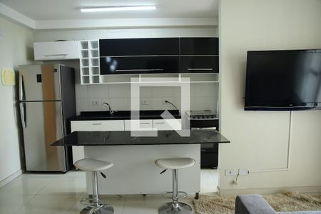 Sala de apartamento para alugar com 2 quartos, 58m² em Jardim Marilu, Cotia