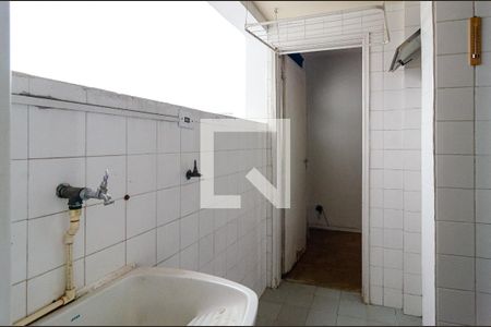 Apartamento à venda com 64m², 3 quartos e 2 vagas Apartamento à venda com 64m², 3 quartos e 2 vagasLavanderia