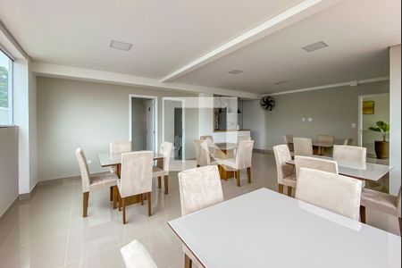 Apartamento à venda com 60m², 2 quartos e 1 vaga Apartamento à venda com 60m², 2 quartos e 1 vagaÁrea comum - Salão de festas