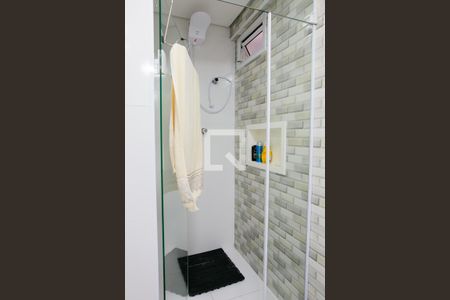 Apartamento à venda com 60m², 2 quartos e 1 vaga Apartamento à venda com 60m², 2 quartos e 1 vagaBanheiro Social