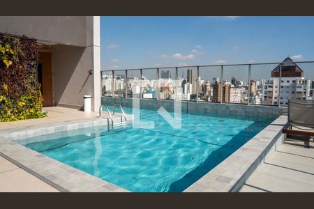 Studio à venda com 22m², 1 quarto e sem vaga Studio à venda com 22m², 1 quarto e sem vagaPiscina