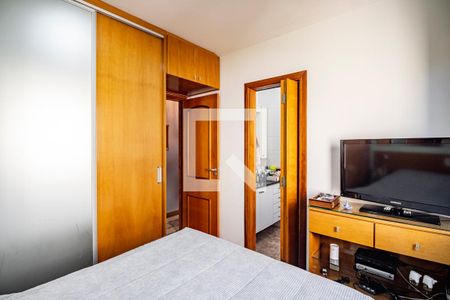 Casa de condomínio à venda com 91m², 3 quartos e 2 vagas Casa de condomínio à venda com 91m², 3 quartos e 2 vagasQuarto 02 Suíte