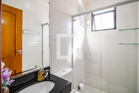 Casa de condomínio à venda com 91m², 3 quartos e 2 vagas Casa de condomínio à venda com 91m², 3 quartos e 2 vagasBanheiro da Suíte 01