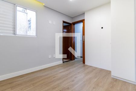 Casa de condomínio à venda com 105m², 3 quartos e 1 vaga Casa de condomínio à venda com 105m², 3 quartos e 1 vagaQuarto 2 - Suíte