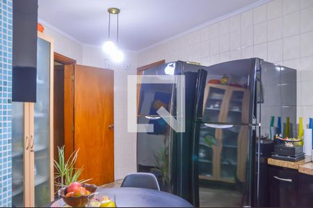 Apartamento à venda com 250m², 4 quartos e 3 vagas Apartamento à venda com 250m², 4 quartos e 3 vagasCozinha