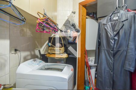 Apartamento à venda com 250m², 4 quartos e 3 vagas Apartamento à venda com 250m², 4 quartos e 3 vagasÁrea de Serviço