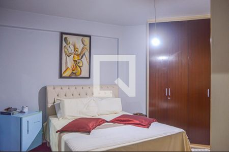 Apartamento à venda com 250m², 4 quartos e 3 vagas Apartamento à venda com 250m², 4 quartos e 3 vagasQuarto Suíte