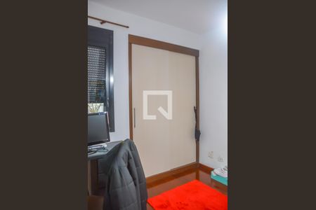 Apartamento à venda com 250m², 4 quartos e 3 vagas Apartamento à venda com 250m², 4 quartos e 3 vagasQuarto 1