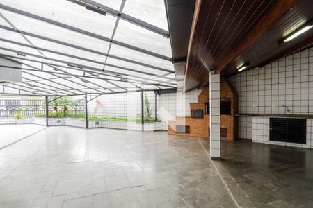 Apartamento à venda com 250m², 4 quartos e 3 vagas Apartamento à venda com 250m², 4 quartos e 3 vagasÁrea comum