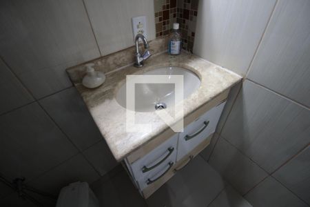 Casa à venda com 88m², 3 quartos e 3 vagasBanheiro