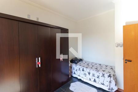 Casa de condomínio à venda com 298m², 6 quartos e sem vaga Casa de condomínio à venda com 298m², 6 quartos e sem vagaQuarto 02