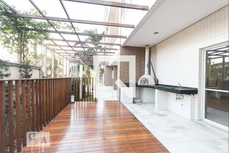 Apartamento à venda com 201m², 4 quartos e 2 vagasÁrea comum - Churrasqueira