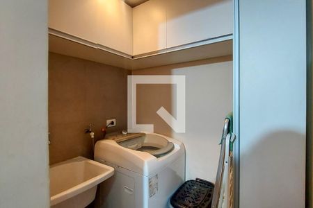 Apartamento à venda com 201m², 4 quartos e 2 vagasÁrea de Serviço 