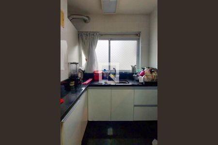 Apartamento à venda com 201m², 4 quartos e 2 vagasCozinha 