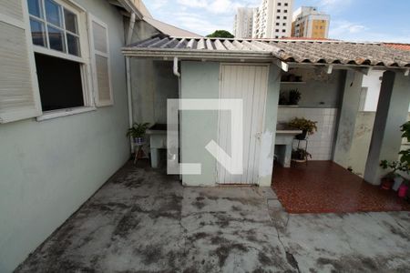 Casa à venda com 260m², 3 quartos e 3 vagas Casa à venda com 260m², 3 quartos e 3 vagasQuintal
