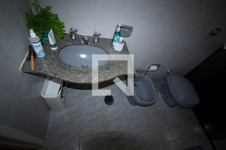 Casa à venda com 260m², 3 quartos e 3 vagas Casa à venda com 260m², 3 quartos e 3 vagasBanheiro