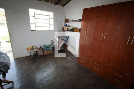 Casa à venda com 260m², 3 quartos e 3 vagas Casa à venda com 260m², 3 quartos e 3 vagasQuarto dos fundos