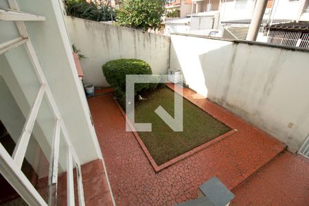 Casa à venda com 260m², 3 quartos e 3 vagas Casa à venda com 260m², 3 quartos e 3 vagasQuintal