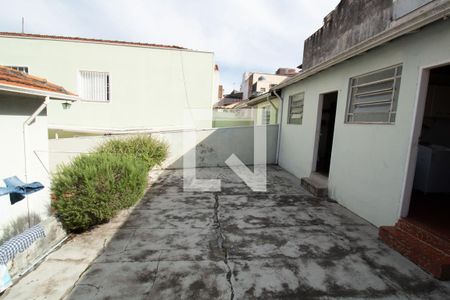 Casa à venda com 260m², 3 quartos e 3 vagas Casa à venda com 260m², 3 quartos e 3 vagasQuintal