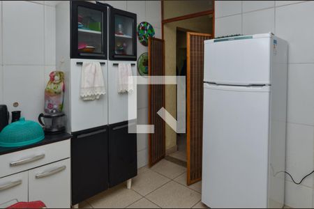 Casa de condomínio à venda com 98m², 3 quartos e 3 vagas Casa de condomínio à venda com 98m², 3 quartos e 3 vagasCozinha