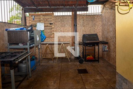 Casa de condomínio à venda com 98m², 3 quartos e 3 vagas Casa de condomínio à venda com 98m², 3 quartos e 3 vagasÁrea externa