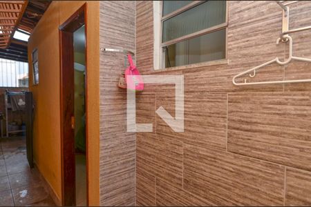 Casa de condomínio à venda com 98m², 3 quartos e 3 vagas Casa de condomínio à venda com 98m², 3 quartos e 3 vagasÁrea de serviço