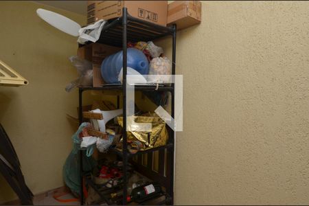 Casa de condomínio à venda com 98m², 3 quartos e 3 vagas Casa de condomínio à venda com 98m², 3 quartos e 3 vagasQuarto de serviço