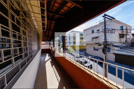 Casa à venda com 500m², 5 quartos e 6 vagasVaranda