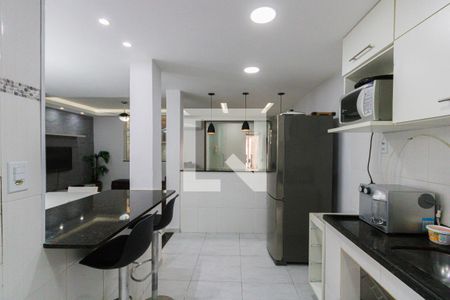 Casa à venda com 110m², 2 quartos e 1 vaga Casa à venda com 110m², 2 quartos e 1 vagaCozinha