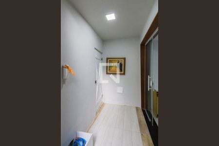 Casa à venda com 110m², 2 quartos e 1 vaga Casa à venda com 110m², 2 quartos e 1 vagaEntrada