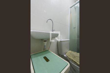 Casa à venda com 110m², 2 quartos e 1 vaga Casa à venda com 110m², 2 quartos e 1 vagaBanheiro da Suíte