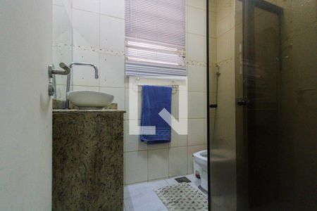 Casa à venda com 110m², 2 quartos e 1 vaga Casa à venda com 110m², 2 quartos e 1 vagaBanheiro Social