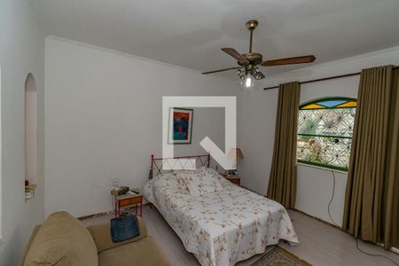 Casa para alugar com 858m², 5 quartos e 4 vagasSuite 