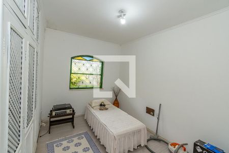 Casa para alugar com 858m², 5 quartos e 4 vagasQuarto 2