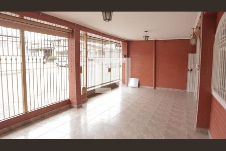 Casa à venda com 150m², 3 quartos e 2 vagasGaragem