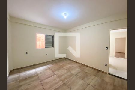 Quarto de casa para alugar com 1 quarto, 59m² em Quitaúna, Osasco