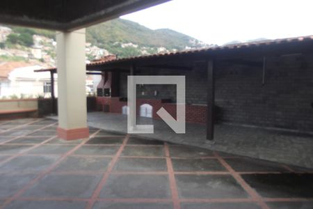 Apartamento à venda com 80m², 2 quartos e 1 vagaÁrea Comum