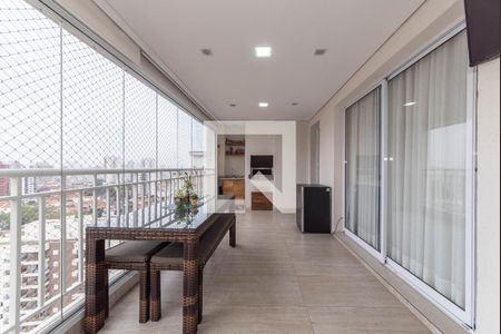 Varanda de apartamento à venda com 3 quartos, 115m² em Vila Gumercindo, São Paulo