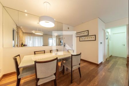 Sala de apartamento à venda com 3 quartos, 115m² em Vila Gumercindo, São Paulo