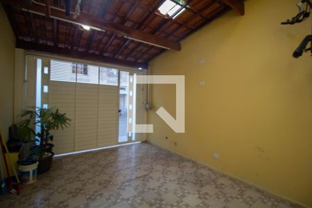 Casa de condomínio à venda com 55m², 2 quartos e 1 vagaGaragem