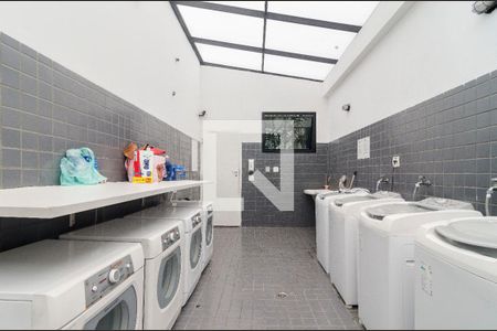 Apartamento à venda com 36m², 1 quarto e 1 vaga Apartamento à venda com 36m², 1 quarto e 1 vagaLavanderia