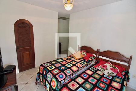 Casa à venda com 600m², 5 quartos e 5 vagas Casa à venda com 600m², 5 quartos e 5 vagasSuíte 4